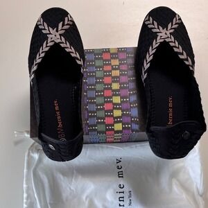Bernie Mev‎ Catwalk Black Silver Woven Elastic Memory Foam Flats Shoes size 10